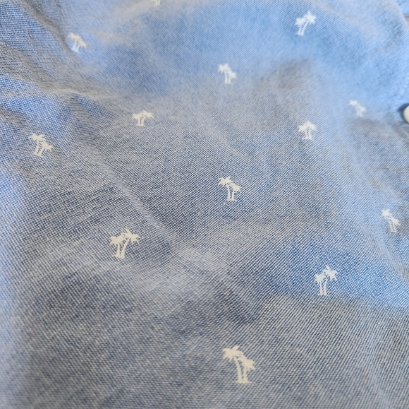 Men's medium button-up dress shirt - Picture 3 of 3